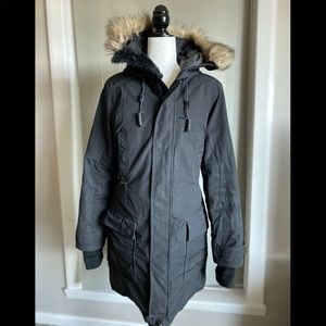 Aritzia TNA Bancroft Down Parka - Large